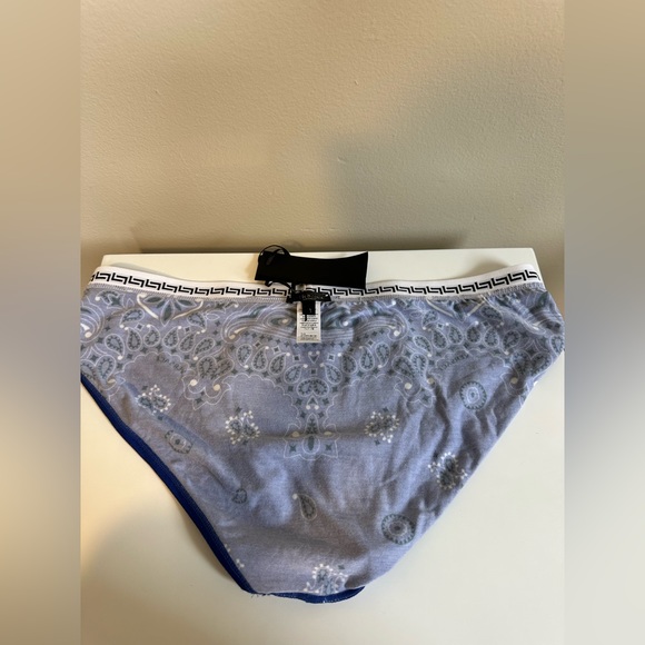 VERSACE Paisley Print Brief - Picture 6 of 7